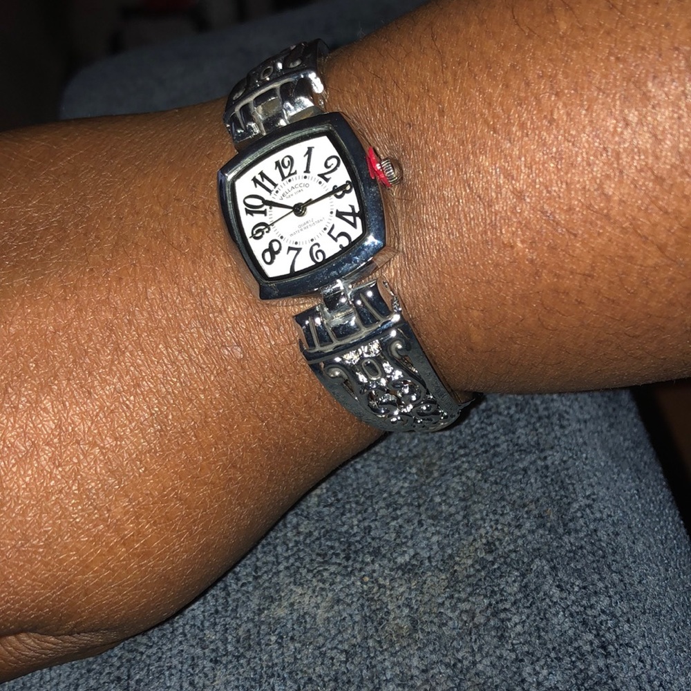 Ladies decor wristband watch